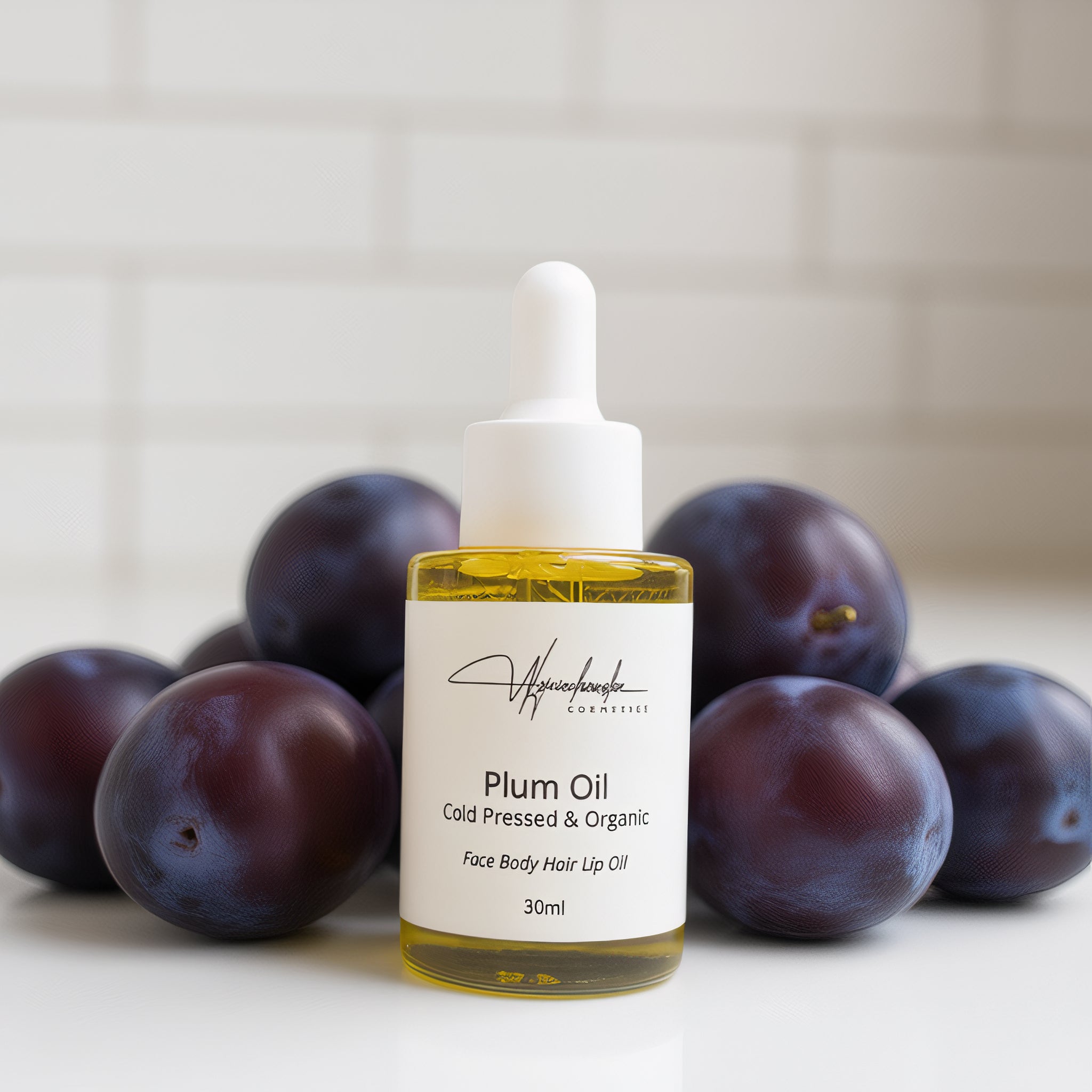 Organiczny olej śliwkowy tłoczony na zimno